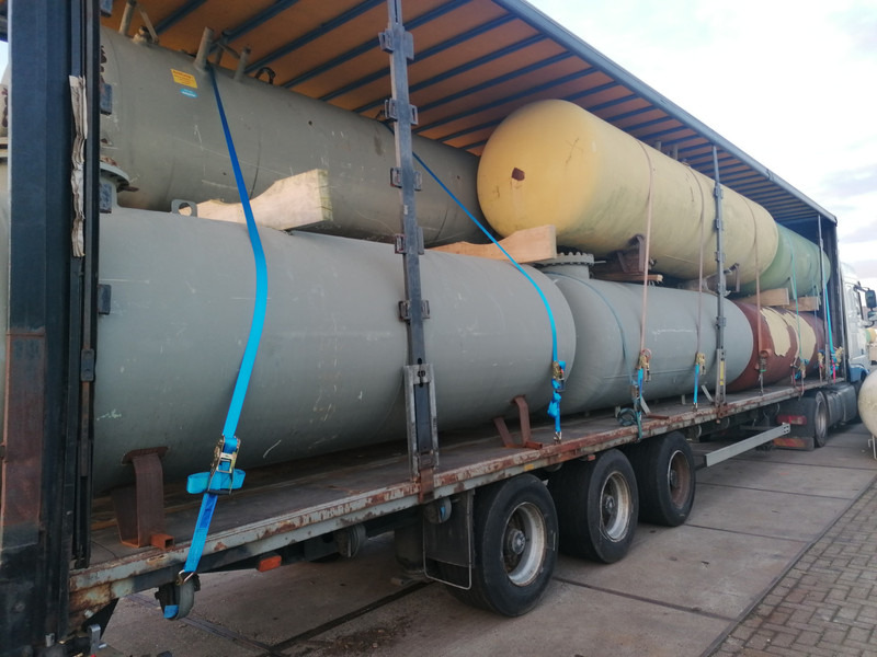 Visser 4850L(2.42 ton) Gastanks - Gas, Gaz, LPG, GPL, Propane, Butane tank Underground Gastank Used Tanks ID 1.008 ( Flexible options: Wholesale in a trailer/ Retail) - شاحنة صهريج: صورة 5 Visser 4850L(2.42 ton) Gastanks - Gas, Gaz, LPG, GPL, Propane, Butane tank Underground Gastank Used Tanks ID 1.008 ( Flexible options: Wholesale in a trailer/ Retail) - شاحنة صهريج: صورة 5