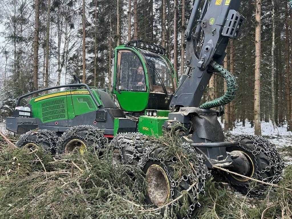 John Deere 1170G - حصادة الأخشاب: صورة 1 John Deere 1170G - حصادة الأخشاب: صورة 1