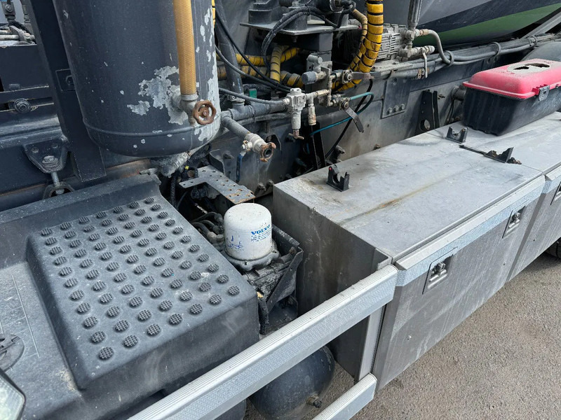 Volvo FH 460 6x2*4, Euro 6, Mixer with Hydraulic-slide, 2013 - شاحنة خلاطة خرسانة: صورة 5 Volvo FH 460 6x2*4, Euro 6, Mixer with Hydraulic-slide, 2013 - شاحنة خلاطة خرسانة: صورة 5