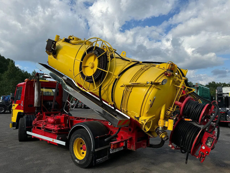 Volvo FL 10.320 12m3 Sludge / Vacuum & High Pressure-Truck, YM: 1990 - شاحنة الشفط: صورة 4 Volvo FL 10.320 12m3 Sludge / Vacuum & High Pressure-Truck, YM: 1990 - شاحنة الشفط: صورة 4