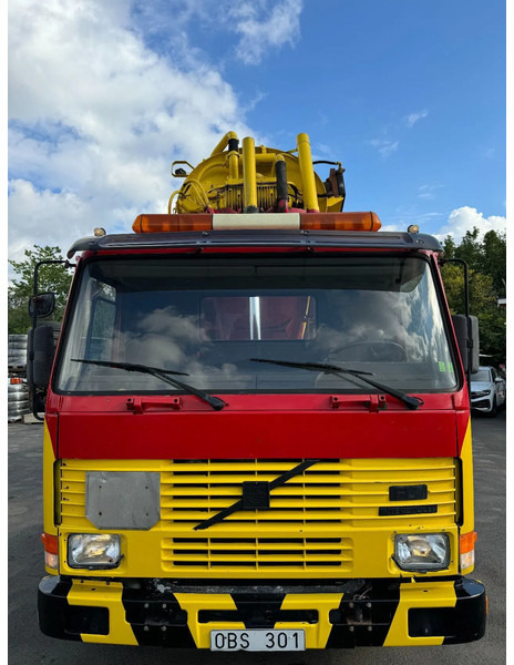 Volvo FL 10.320 4x2, Tipper 12m3 Sludge & Flushing Truck, with remote control, YM: 1990 - شاحنة الشفط: صورة 2 Volvo FL 10.320 4x2, Tipper 12m3 Sludge & Flushing Truck, with remote control, YM: 1990 - شاحنة الشفط: صورة 2