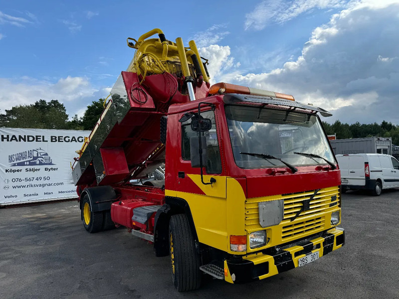 Volvo FL 10.320 4x2, Tipper 12m3 Sludge & Flushing Truck, with remote control, YM: 1990 - شاحنة الشفط: صورة 1 Volvo FL 10.320 4x2, Tipper 12m3 Sludge & Flushing Truck, with remote control, YM: 1990 - شاحنة الشفط: صورة 1