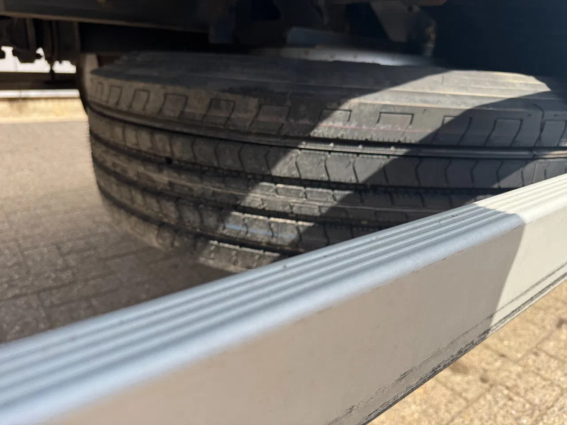 DAF LF 55.220 **EURO 4-MANUAL GEARBOX** - شاحنة مقفلة: صورة 5 DAF LF 55.220 **EURO 4-MANUAL GEARBOX** - شاحنة مقفلة: صورة 5