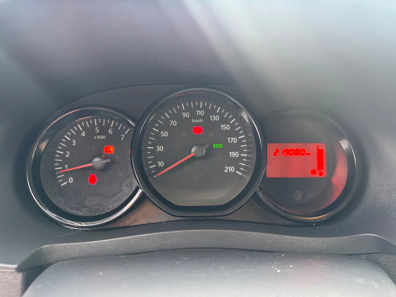 فان المدمجة Dacia Dokker **EURO 6B-1461CC**: صورة 9