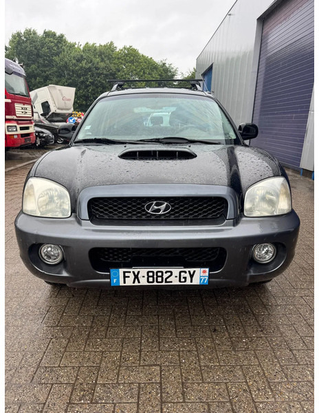 Hyundai Santa Fe **2.0CRDI-4WD-AIRCO-CLIME** - سيارة دفع رباعي: صورة 2 Hyundai Santa Fe **2.0CRDI-4WD-AIRCO-CLIME** - سيارة دفع رباعي: صورة 2