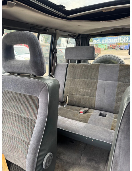 سيارة Mitsubishi Pajero **LONG CHASSIS-7SEATS-DIESEL**: صورة 16