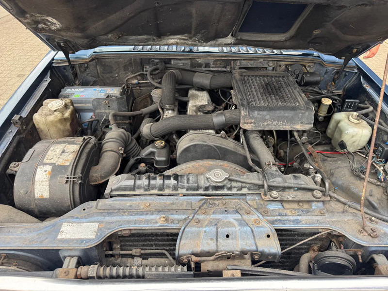 سيارة Mitsubishi Pajero **LONG CHASSIS-7SEATS-DIESEL**: صورة 19