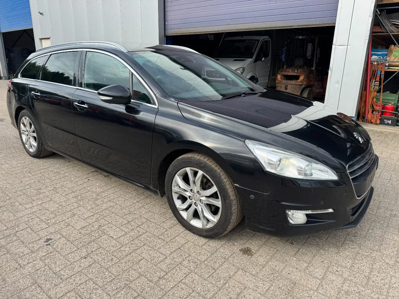 Peugeot 508 **2.0HDI-100Kw** - سيارة: صورة 3 Peugeot 508 **2.0HDI-100Kw** - سيارة: صورة 3