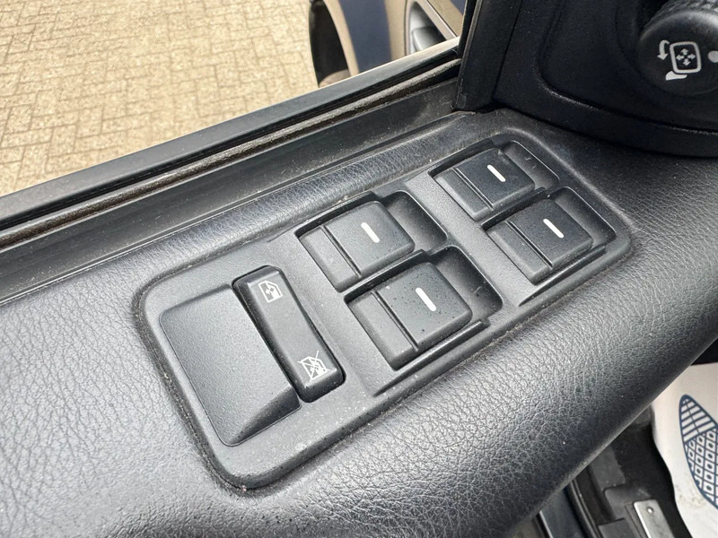 سيارة دفع رباعي RANGE ROVER SPORT **EURO4-BELGIAN CAR**: صورة 12
