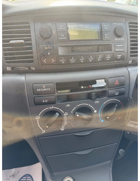 سيارة Toyota Corolla 2,0D-AC-CLIME**: صورة 13