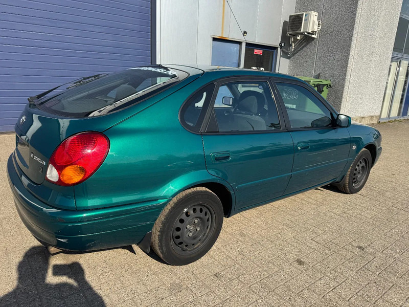 Toyota Corolla **5DOORS-PETROL-BELGIAN CAR-1A** - سيدان: صورة 4 Toyota Corolla **5DOORS-PETROL-BELGIAN CAR-1A** - سيدان: صورة 4