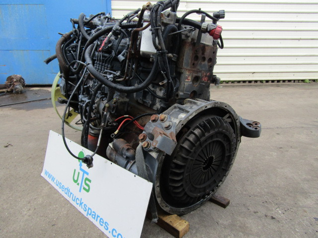 DAF 75 ATI ENGINE TYPE RS 180L MANUAL FUEL PUMP/COMPLETE - محرك - شاحنة: صورة 1 DAF 75 ATI ENGINE TYPE RS 180L MANUAL FUEL PUMP/COMPLETE - محرك - شاحنة: صورة 1