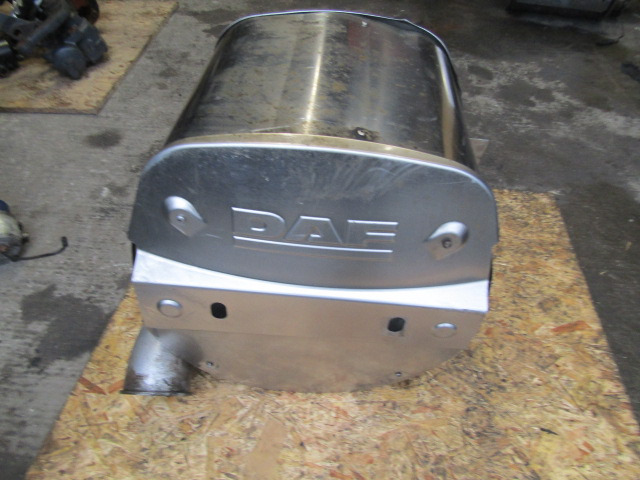 DAF XF 105 EXHAUST DPF/CAT EURO 5 SPEC P/NO 1685172-C1 - كاتم الصوت/الخمارات - شاحنة: صورة 2 DAF XF 105 EXHAUST DPF/CAT EURO 5 SPEC P/NO 1685172-C1 - كاتم الصوت/الخمارات - شاحنة: صورة 2