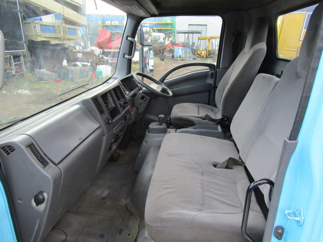 ISUZU N75 CAB (2012) - كابينة - شاحنة: صورة 4 ISUZU N75 CAB (2012) - كابينة - شاحنة: صورة 4