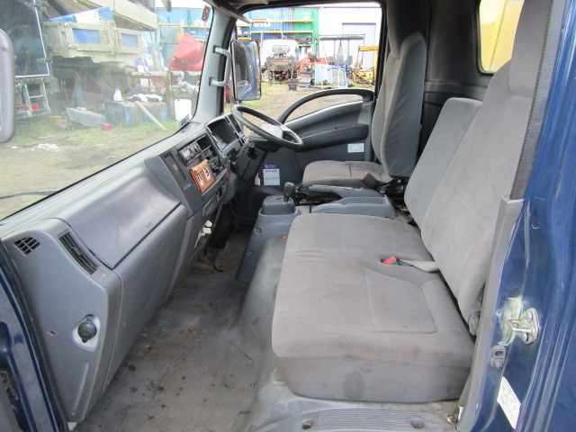 ISUZU N75 CAB (2013) - كابينة - شاحنة: صورة 5 ISUZU N75 CAB (2013) - كابينة - شاحنة: صورة 5