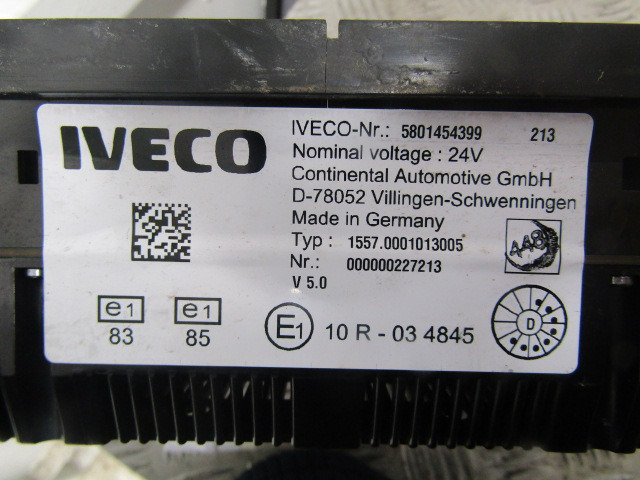 IVECO STRALIS CLOCK CLUSTER P/NO 5801454399 - الكابينة والداخلية - شاحنة: صورة 2 IVECO STRALIS CLOCK CLUSTER P/NO 5801454399 - الكابينة والداخلية - شاحنة: صورة 2