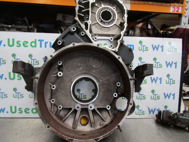 IVECO STRALIS CURSOR 10 FLYWHEEL BELLHOUSING P/NO 5801551117 - دولاب الموازنة - شاحنة: صورة 2 IVECO STRALIS CURSOR 10 FLYWHEEL BELLHOUSING P/NO 5801551117 - دولاب الموازنة - شاحنة: صورة 2