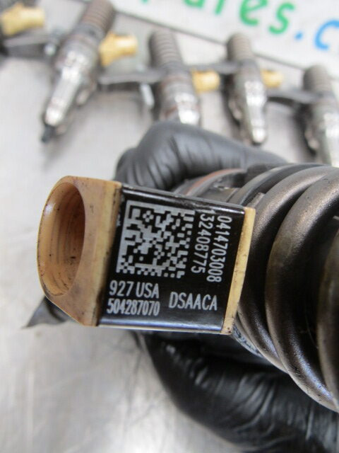 IVECO STRALIS CURSOR 10 INJECTORS P/NO 504287070/0414703008 - نظام الوقود - شاحنة: صورة 3 IVECO STRALIS CURSOR 10 INJECTORS P/NO 504287070/0414703008 - نظام الوقود - شاحنة: صورة 3