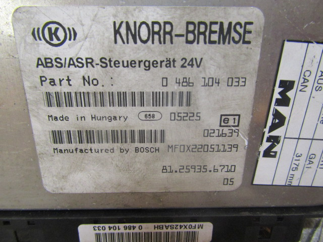 MAN M2000 18.224 ABS/ASR ECU P/NO 81.25935.6710 - وحدة تحكم الكتروني - شاحنة: صورة 2 MAN M2000 18.224 ABS/ASR ECU P/NO 81.25935.6710 - وحدة تحكم الكتروني - شاحنة: صورة 2