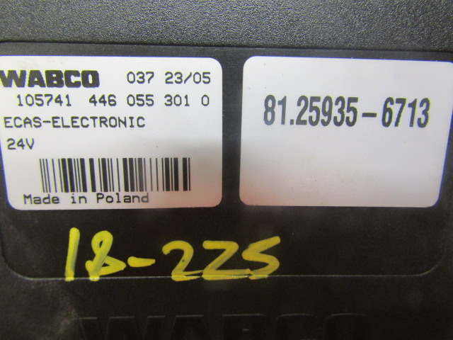 MAN M2000 18.225 ECAS ECU P/NO 81.25935.6713 - وحدة تحكم الكتروني - شاحنة: صورة 2 MAN M2000 18.225 ECAS ECU P/NO 81.25935.6713 - وحدة تحكم الكتروني - شاحنة: صورة 2