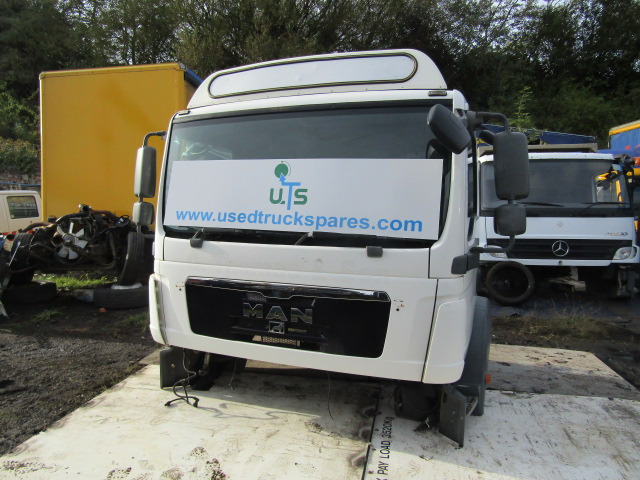 MAN TGM DAY CAB EX 2012 - كابينة - شاحنة: صورة 3 MAN TGM DAY CAB EX 2012 - كابينة - شاحنة: صورة 3