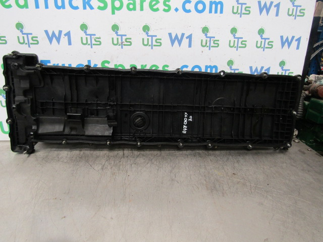MERCEDES ACTROS MP4 OM471-6 ROCKER COVER P/NO A471010XX30 - المحرك و قطع الغيار - شاحنة: صورة 2 MERCEDES ACTROS MP4 OM471-6 ROCKER COVER P/NO A471010XX30 - المحرك و قطع الغيار - شاحنة: صورة 2