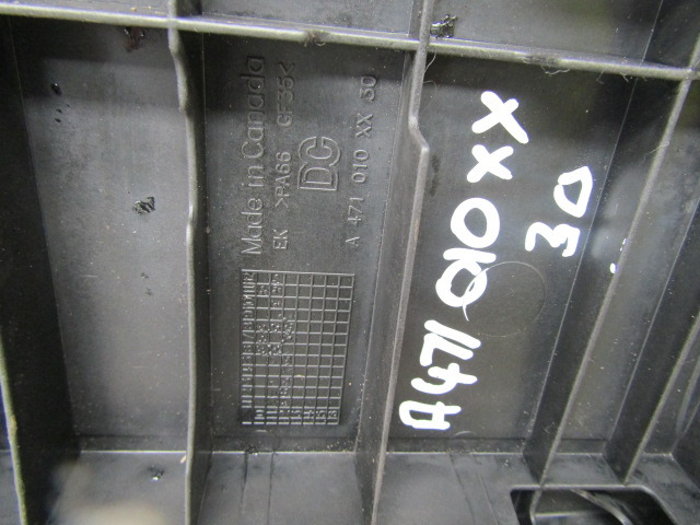 MERCEDES ACTROS MP4 OM471-6 ROCKER COVER P/NO A471010XX30 - المحرك و قطع الغيار - شاحنة: صورة 3 MERCEDES ACTROS MP4 OM471-6 ROCKER COVER P/NO A471010XX30 - المحرك و قطع الغيار - شاحنة: صورة 3