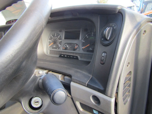 MERCEDES ATEGO 13TON CAB EX 2011 - كابينة - شاحنة: صورة 5 MERCEDES ATEGO 13TON CAB EX 2011 - كابينة - شاحنة: صورة 5