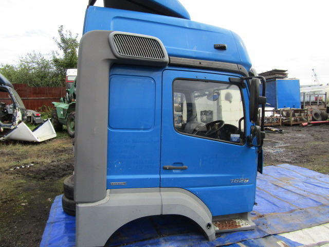 MERCEDES AXOR CAB EX 2012 - كابينة - شاحنة: صورة 5 MERCEDES AXOR CAB EX 2012 - كابينة - شاحنة: صورة 5