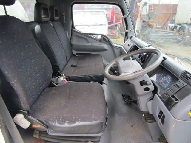 MITSUBISHI FUSO 35C13 EURO 5 CAB 2012 - كابينة - شاحنة: صورة 3 MITSUBISHI FUSO 35C13 EURO 5 CAB 2012 - كابينة - شاحنة: صورة 3