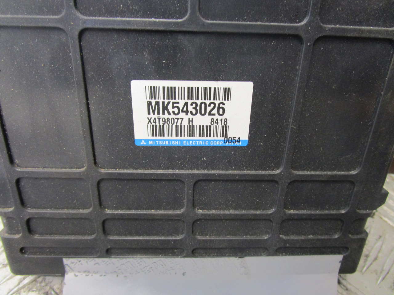 MITSUBISHI FUSO CONTROL UNIT P/NO MK543026 - النظام الكهربائي - شاحنة: صورة 2 MITSUBISHI FUSO CONTROL UNIT P/NO MK543026 - النظام الكهربائي - شاحنة: صورة 2
