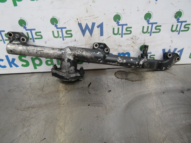 RENAULT PREMIUM 400 INLET MANIFOLD P/NO 5600426522/6 - المحرك و قطع الغيار - شاحنة: صورة 1 RENAULT PREMIUM 400 INLET MANIFOLD P/NO 5600426522/6 - المحرك و قطع الغيار - شاحنة: صورة 1