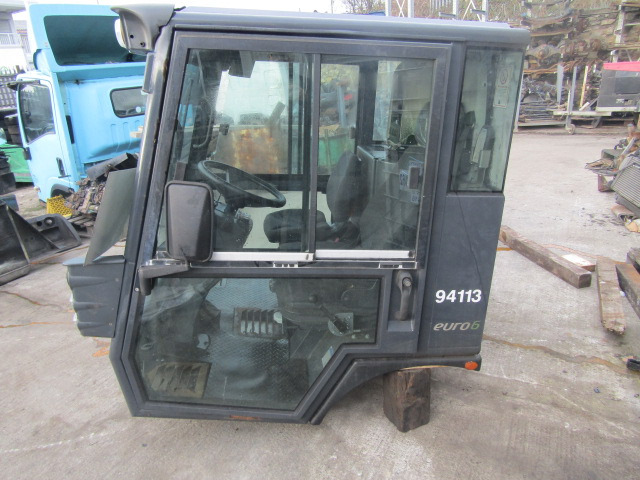 SCHMIDT SWINGO 2016 EURO 6 COMPLETE CAB - كابينة - شاحنة: صورة 3 SCHMIDT SWINGO 2016 EURO 6 COMPLETE CAB - كابينة - شاحنة: صورة 3