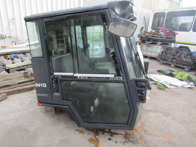 SCHMIDT SWINGO 2016 EURO 6 COMPLETE CAB - كابينة - شاحنة: صورة 2 SCHMIDT SWINGO 2016 EURO 6 COMPLETE CAB - كابينة - شاحنة: صورة 2