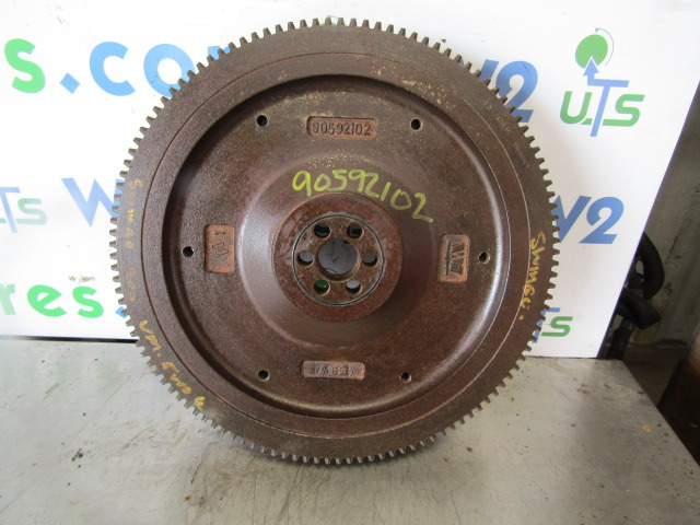 SCHMIDT SWINGO FLYWHEEL P/NO 90592102 - دولاب الموازنة - شاحنة: صورة 1 SCHMIDT SWINGO FLYWHEEL P/NO 90592102 - دولاب الموازنة - شاحنة: صورة 1