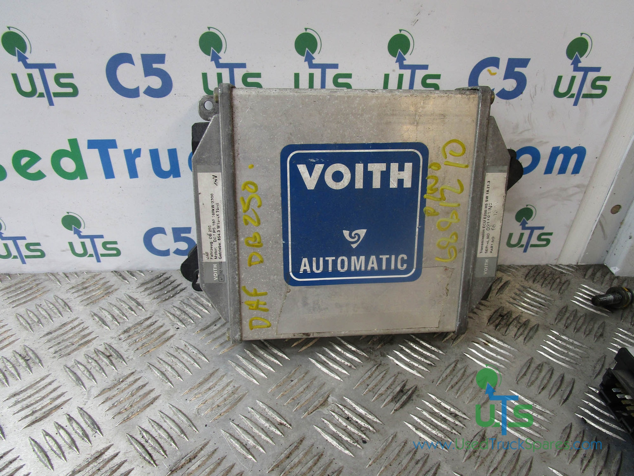 VOITH DAF GEARBOX ECU P/NO 6861210 - صندوق التروس - شاحنة: صورة 1 VOITH DAF GEARBOX ECU P/NO 6861210 - صندوق التروس - شاحنة: صورة 1