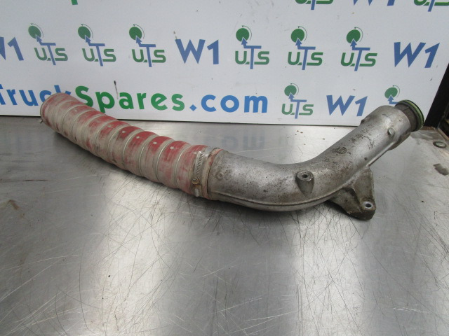 VOLVO FE 240/280 D7E INTERCOOLER PIPE - المحرك و قطع الغيار - شاحنة: صورة 1 VOLVO FE 240/280 D7E INTERCOOLER PIPE - المحرك و قطع الغيار - شاحنة: صورة 1