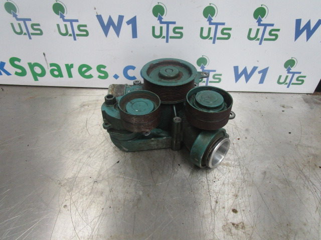 VOLVO FE 240/280 D7E WATER PUMP 04901740 - المحرك و قطع الغيار - شاحنة: صورة 1 VOLVO FE 240/280 D7E WATER PUMP 04901740 - المحرك و قطع الغيار - شاحنة: صورة 1