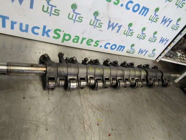 VOLVO FH D12D ROCKER SHAFT COMPLETE P/NO 8170158/2495 - المحرك و قطع الغيار - شاحنة: صورة 2 VOLVO FH D12D ROCKER SHAFT COMPLETE P/NO 8170158/2495 - المحرك و قطع الغيار - شاحنة: صورة 2