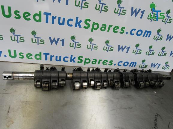 VOLVO FH/FM D12D 340/380 ROCKER SHAFT 8170158/2495 - المحرك و قطع الغيار - شاحنة: صورة 1 VOLVO FH/FM D12D 340/380 ROCKER SHAFT 8170158/2495 - المحرك و قطع الغيار - شاحنة: صورة 1