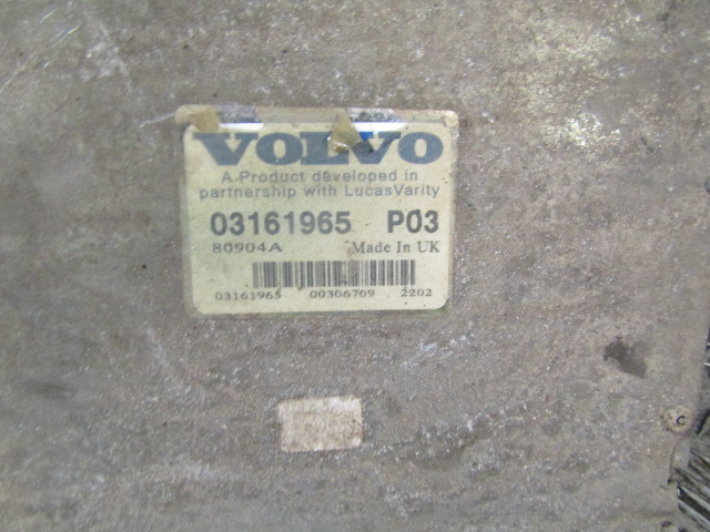 VOLVO FL6 D6B 180 ENGINE ECU O/NO 03161965 – PO3 - وحدة تحكم الكتروني - شاحنة: صورة 3 VOLVO FL6 D6B 180 ENGINE ECU O/NO 03161965 – PO3 - وحدة تحكم الكتروني - شاحنة: صورة 3