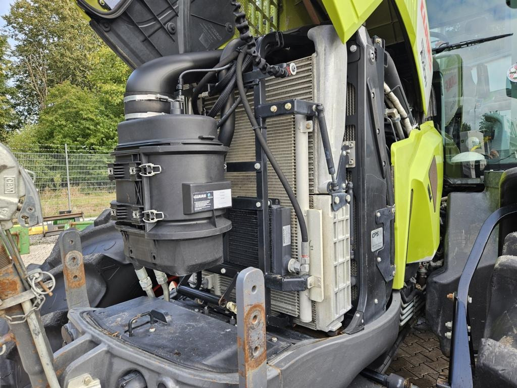 CLAAS AXION 830 CMATIC - جرار: صورة 4 CLAAS AXION 830 CMATIC - جرار: صورة 4