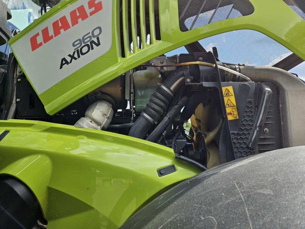 CLAAS AXION 960 CMATIC - جرار: صورة 2 CLAAS AXION 960 CMATIC - جرار: صورة 2