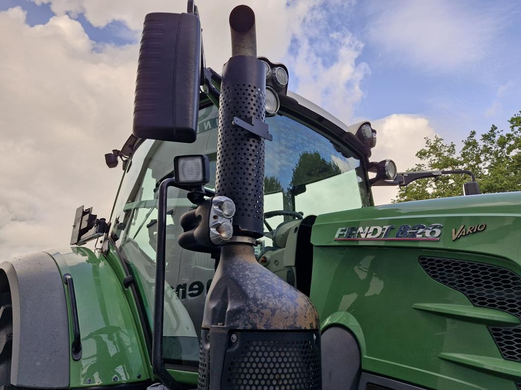 Fendt 826 VARIO PROFI PLUS - جرار: صورة 3 Fendt 826 VARIO PROFI PLUS - جرار: صورة 3