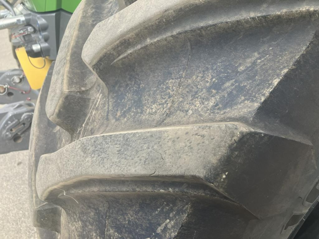 Fendt 828 Profi Plus - جرار: صورة 3 Fendt 828 Profi Plus - جرار: صورة 3
