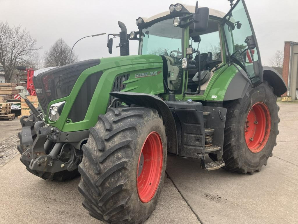 Fendt 936 VARIO - جرار: صورة 1 Fendt 936 VARIO - جرار: صورة 1