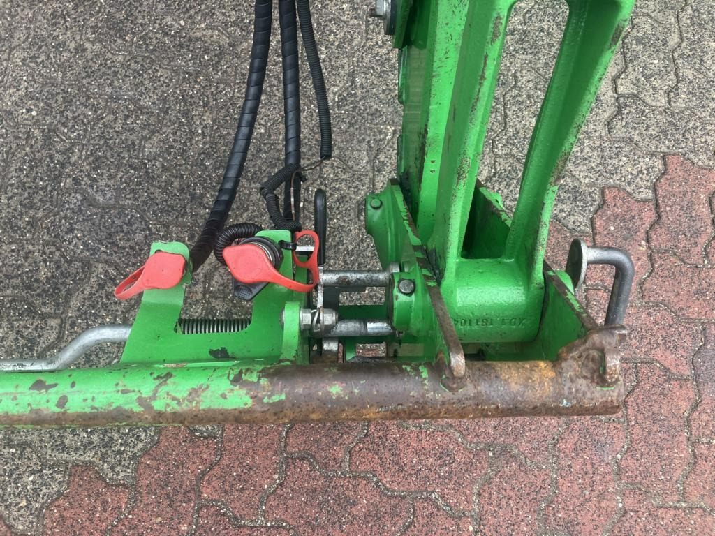 John Deere 6130R - جرار: صورة 4 John Deere 6130R - جرار: صورة 4