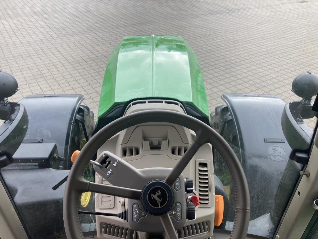 John Deere 6M240 - جرار: صورة 2 John Deere 6M240 - جرار: صورة 2