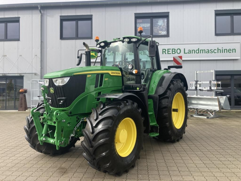 John Deere 6M240 - جرار: صورة 1 John Deere 6M240 - جرار: صورة 1
