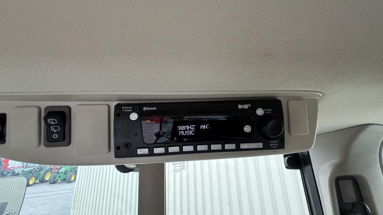 John Deere 6M240 John Deere 6M240: صورة 6